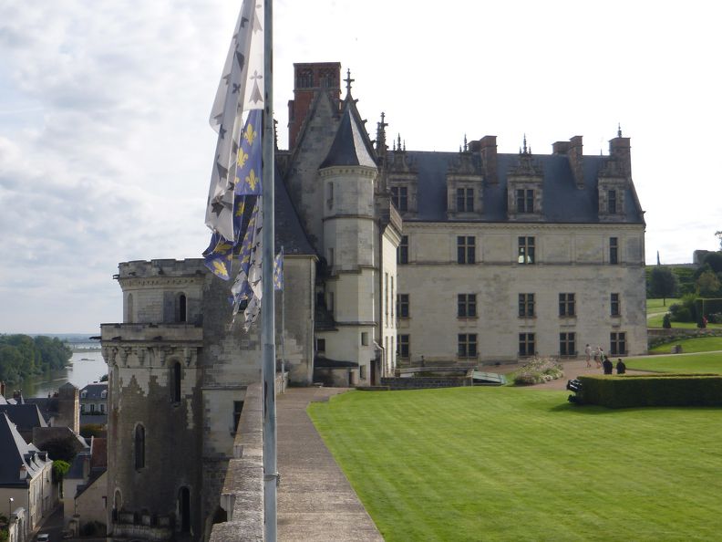 2014-08-17 Amboise château, cour du 013