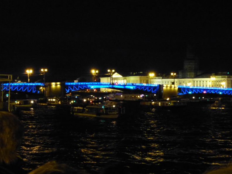2015-07-03 St-Petersburg, by night 001