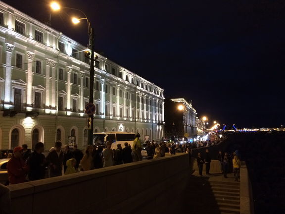 2015-07-03 St-Petersburg, by night 008