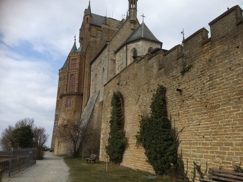 2016-03-24 b Château de Hohenzollern 03.JPG